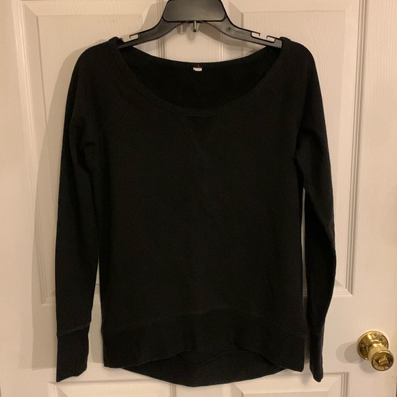 lululemon athletica Tops - Lululemon Women’s Meditate Long-sleeve High-Low Pullover Black